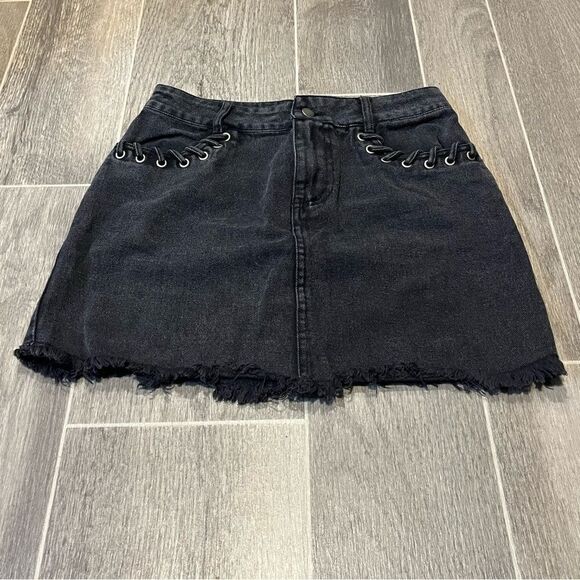 Dainty Hooligan Women's Black Denim Jean Skirt - Picture 2 of 7